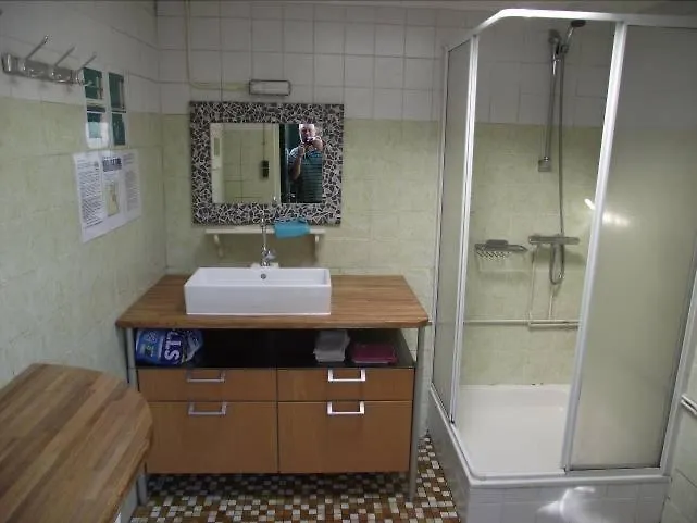 Tiny Pipowagen Koolmees Oudesluis (North Holland)