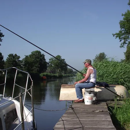 Campingplatz Tiny Pipowagen Koolmees *